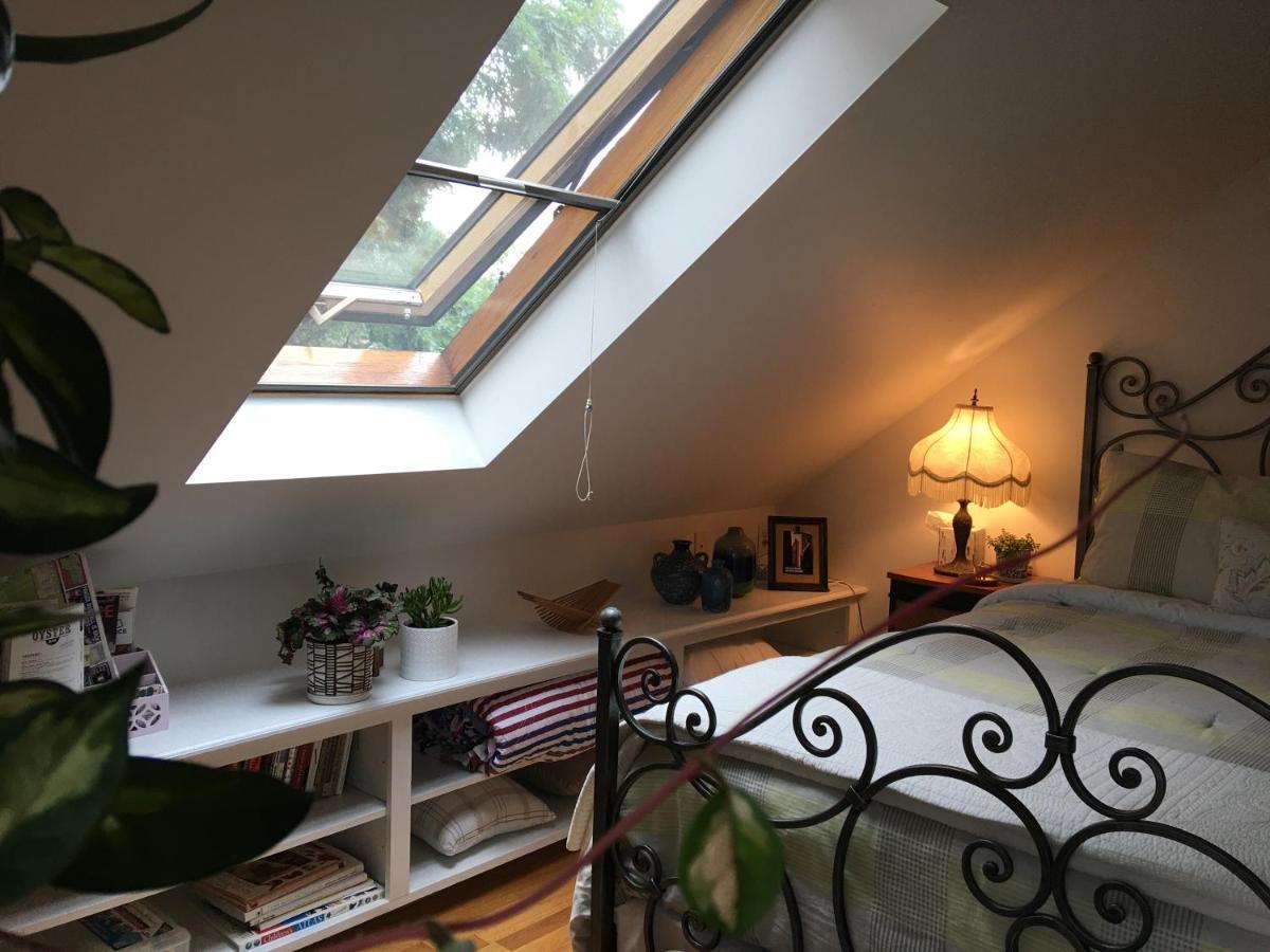 Urban Oasis In Hope Village Providence Bagian luar foto